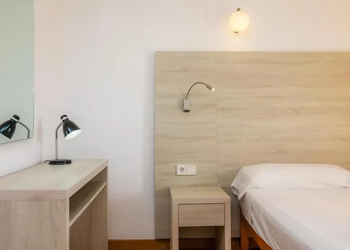 Apto Con Terraza 202 *